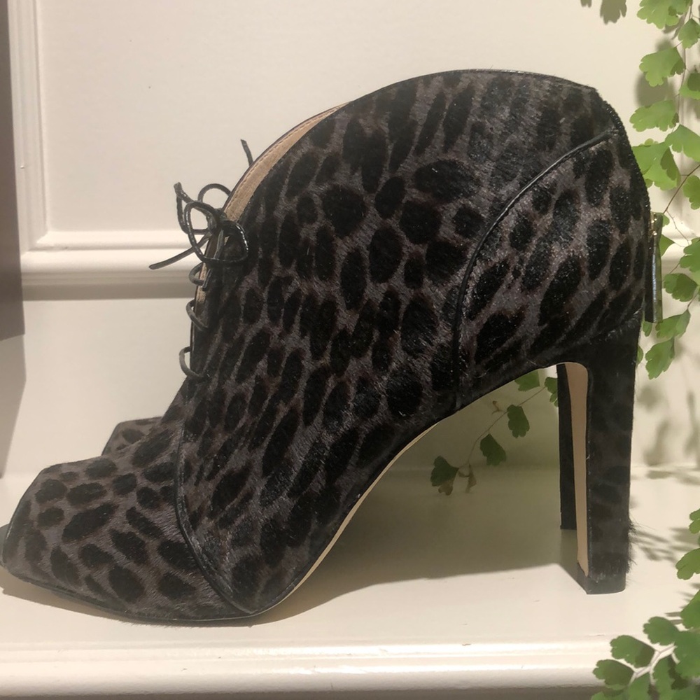Louise et Cie Pony Hair Animal Print Peep Toe Lace-up Heels Size 10.5 M